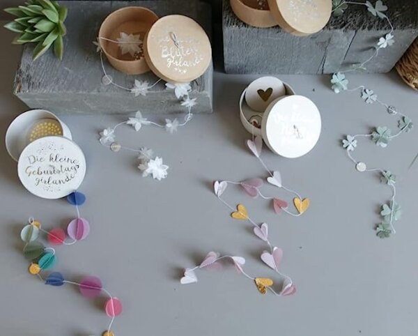 Die kleine Blüten Girlande