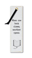Lesezeichen offenes Buch