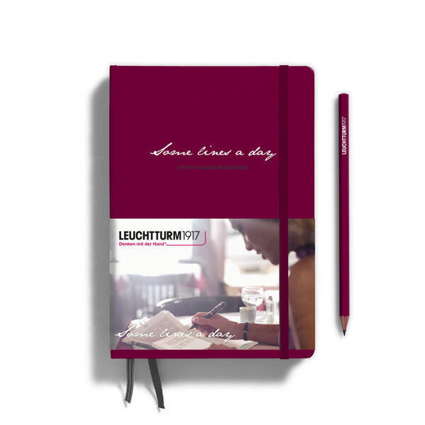Some lines a day- Fünfjahresbuch, port red